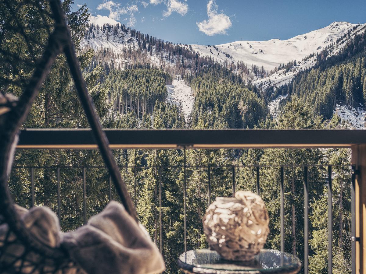 Hotel Bergkristall Zillertal - Adults Only 14 Years Plus Hippach Εξωτερικό φωτογραφία